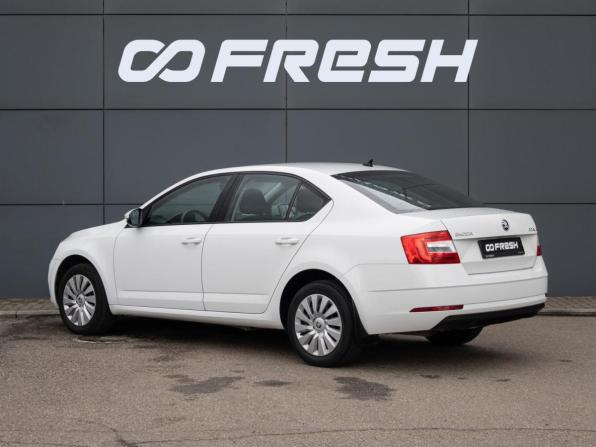 Skoda Octavia III (A7) Рестайлинг с пробегом 2018 года, цена 1 790 000 рублей, 61836 км, лифтбек, Автокод Объявления
