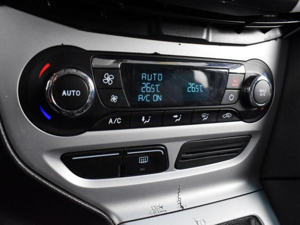 Ford Focus III с пробегом 2012 года, цена 829 000 рублей, 208995 км, седан, Автокод Объявления
