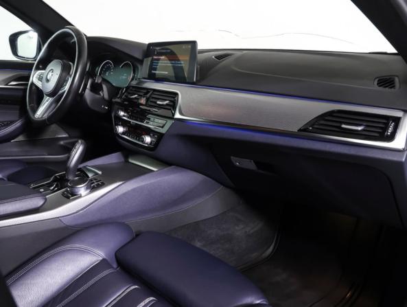 BMW 5 серии VII (G30/G31/G38) с пробегом 2018 года, цена 3 484 000 рублей, 113400 км, седан, Автокод Объявления