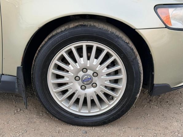 Volvo S40 II Рестайлинг с пробегом 2008 года, цена 565 000 рублей, 261798 км, седан, Автокод Объявления