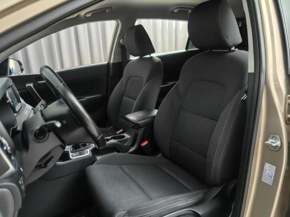 Kia Sportage IV с пробегом 2016 года, цена 1 749 000 рублей, 95000 км, внедорожник, Автокод Объявления