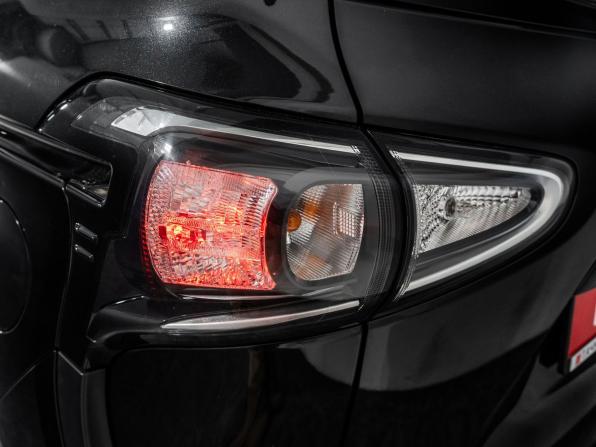 Toyota Sienta II Рестайлинг с пробегом 2021 года, цена 1 629 500 рублей, 62998 км, компактвэн, Автокод Объявления