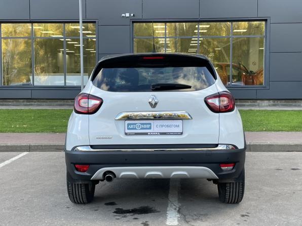 Renault Kaptur I с пробегом 2016 года, цена 1 230 000 рублей, 117185 км, внедорожник, Автокод Объявления