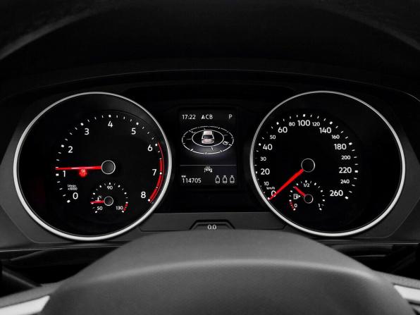 Volkswagen Tiguan II Рестайлинг с пробегом 2021 года, цена 2 390 000 рублей, 114704 км, внедорожник, Автокод Объявления