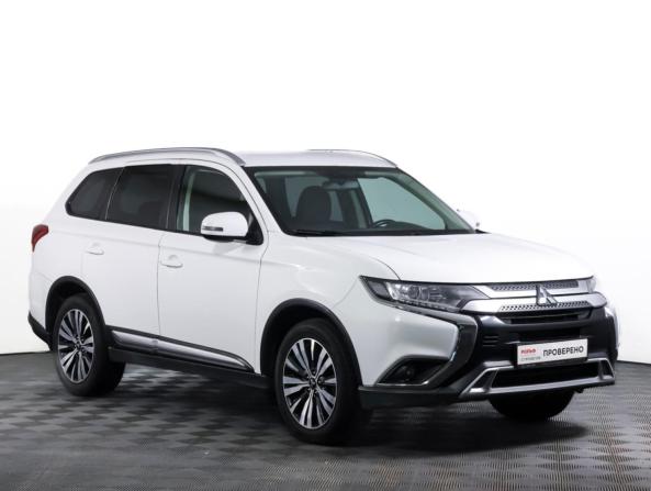Mitsubishi Outlander III Рестайлинг 3 с пробегом 2019 года, цена 1 785 000 рублей, 188234 км, внедорожник, Автокод Объявления