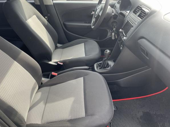 Volkswagen Polo V с пробегом 2014 года, цена 739 000 рублей, 143420 км, седан, Автокод Объявления
