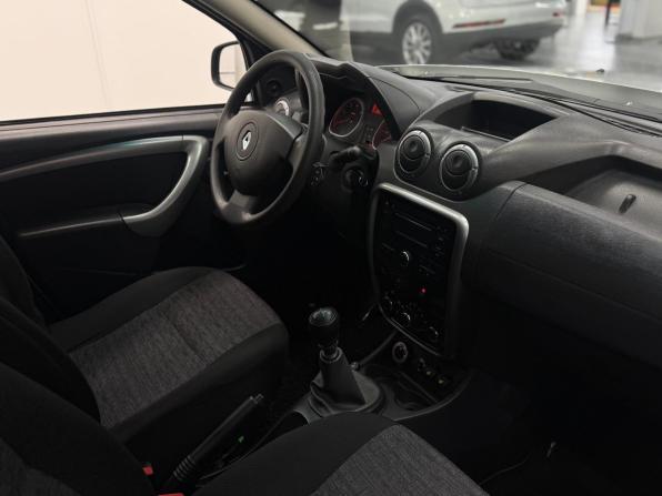 Renault Duster I с пробегом 2014 года, цена 1 030 000 рублей, 136104 км, внедорожник, Автокод Объявления