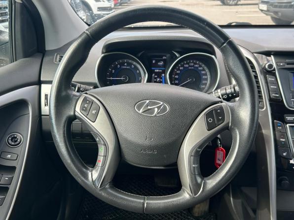 Hyundai i30 II с пробегом 2012 года, цена 999 000 рублей, 113631 км, хэтчбек, Автокод Объявления