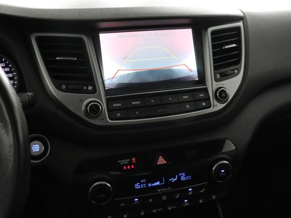 Hyundai Tucson III с пробегом 2016 года, цена 1 750 000 рублей, 136262 км, внедорожник, Автокод Объявления