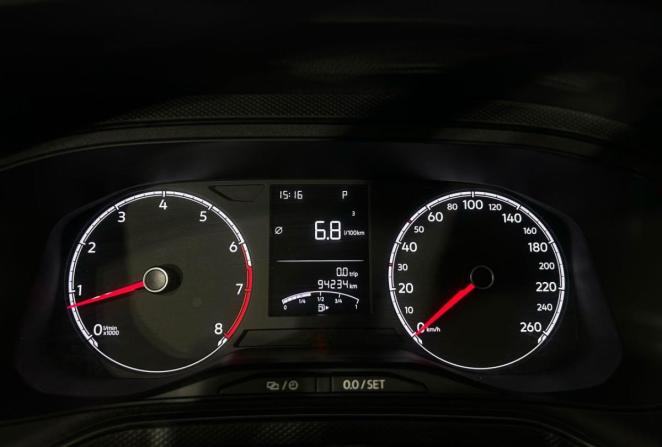 Volkswagen Polo VI с пробегом 2021 года, цена 1 685 000 рублей, 94123 км, лифтбек, Автокод Объявления