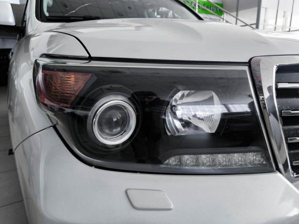 Toyota Land Cruiser 200 Series Рестайлинг 1 с пробегом 2015 года, цена 4 250 000 рублей, 250000 км, внедорожник, Автокод Объявления