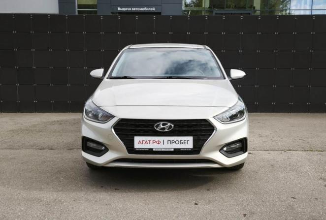 Hyundai Solaris II с пробегом 2018 года, цена 1 229 000 рублей, 118891 км, седан, Автокод Объявления