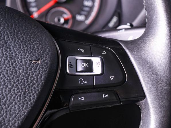 Volkswagen Passat B8 Рестайлинг с пробегом 2021 года, цена 2 450 000 рублей, 53400 км, седан, Автокод Объявления