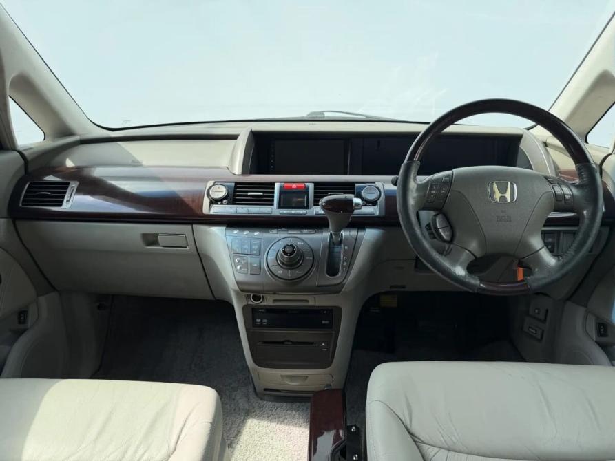 Honda Elysion I Москва  - изображение 9