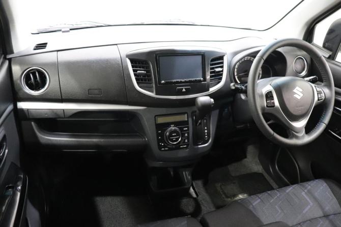 Suzuki Wagon R V Рестайлинг с пробегом 2015 года, цена 515 000 рублей, 130473 км, хэтчбек, Автокод Объявления