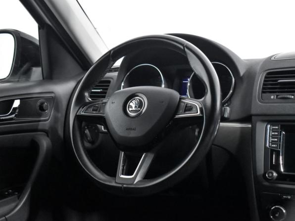 Skoda Yeti I Рестайлинг с пробегом 2016 года, цена 1 199 000 рублей, 173000 км, внедорожник, Автокод Объявления