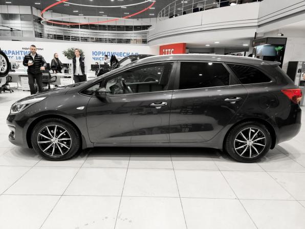 Kia Ceed II Рестайлинг с пробегом 2018 года, цена 1 250 000 рублей, 95460 км, универсал, Автокод Объявления