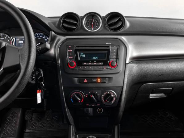 Suzuki Vitara II Рестайлинг с пробегом 2021 года, цена 1 745 000 рублей, 23096 км, внедорожник, Автокод Объявления