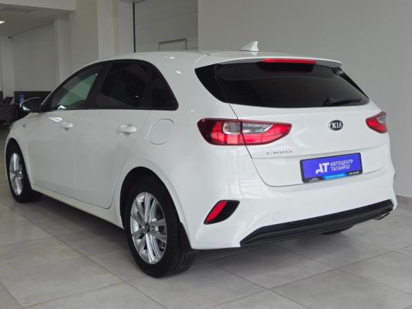 Kia Ceed III с пробегом 2018 года, цена 1 675 000 рублей, 160000 км, хэтчбек, Автокод Объявления