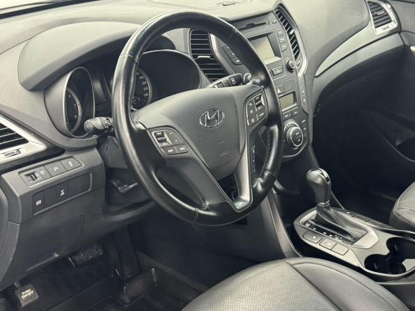 Hyundai Santa Fe III с пробегом 2015 года, цена 1 988 000 рублей, 125858 км, внедорожник, Автокод Объявления