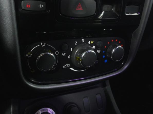 Renault Duster I с пробегом 2012 года, цена 677 000 рублей, 209128 км, внедорожник, Автокод Объявления
