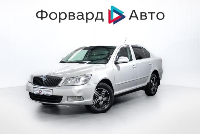 Skoda Octavia II (A5) Рестайлинг с пробегом 2013 года, цена 699 000 рублей, 273000 км, лифтбек, Автокод Объявления