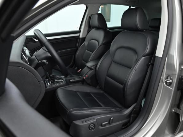 Skoda Superb II Рестайлинг с пробегом 2014 года, цена 1 249 000 рублей, 148000 км, лифтбек, Автокод Объявления