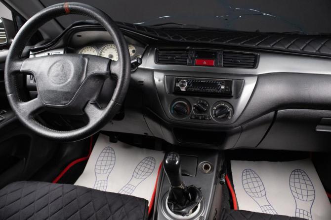 Mitsubishi Lancer IX Рестайлинг с пробегом 2005 года, цена 329 000 рублей, 296407 км, седан, Автокод Объявления