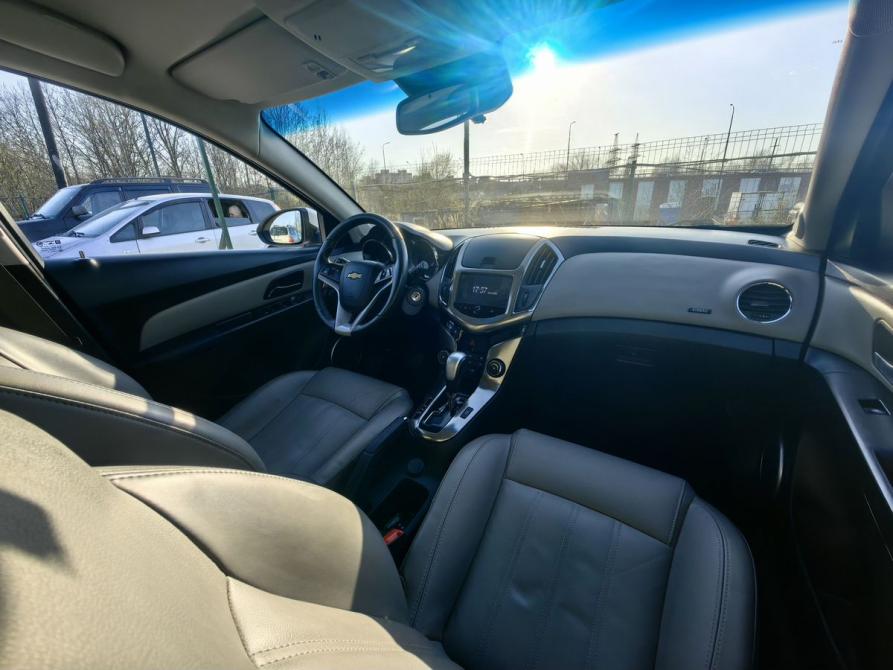 Chevrolet Cruze I Рестайлинг Санкт-Петербург  - изображение 11