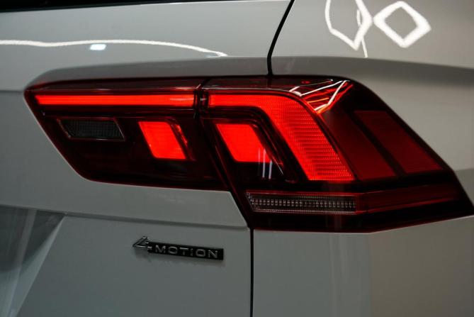 Volkswagen Tiguan II Рестайлинг с пробегом 2020 года, цена 3 399 000 рублей, 58890 км, внедорожник, Автокод Объявления