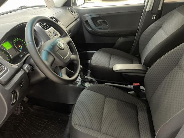 Skoda Fabia II Рестайлинг с пробегом 2011 года, цена 649 000 рублей, 188033 км, хэтчбек, Автокод Объявления