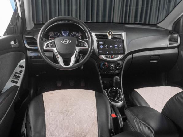 Hyundai Solaris I с пробегом 2011 года, цена 719 000 рублей, 299476 км, седан, Автокод Объявления