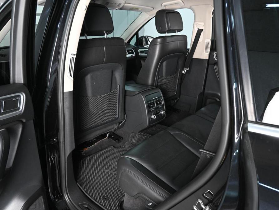 Volkswagen Touareg II Рестайлинг Ростов-на-Дону  - изображение 11