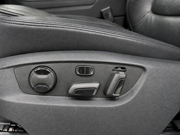 Volkswagen Touareg II с пробегом 2014 года, цена 2 400 000 рублей, 233000 км, внедорожник, Автокод Объявления