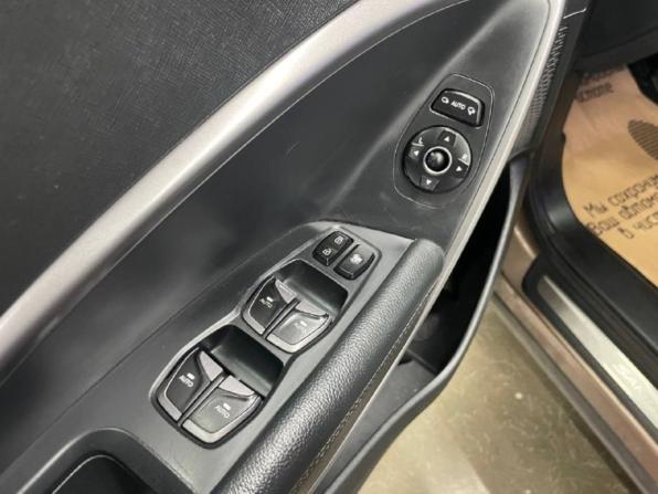 Hyundai Santa Fe III с пробегом 2012 года, цена 1 392 500 рублей, 219079 км, внедорожник, Автокод Объявления