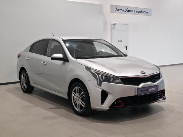 Kia Rio IV Рестайлинг с пробегом 2020 года, цена 1 494 000 рублей, 180539 км, седан, Автокод Объявления
