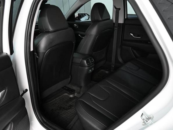 Hyundai Elantra VII (CN7) Рестайлинг с пробегом 2023 года, цена 2 249 000 рублей, 51919 км, седан, Автокод Объявления