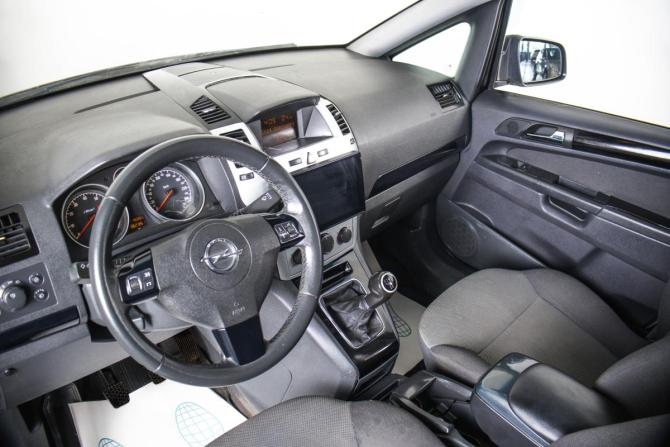 Opel Zafira B Рестайлинг с пробегом 2012 года, цена 849 000 рублей, 182000 км, компактвэн, Автокод Объявления
