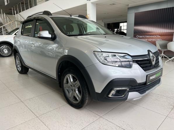 Renault Sandero II Рестайлинг с пробегом 2020 года, цена 1 249 000 рублей, 80714 км, хэтчбек, Автокод Объявления