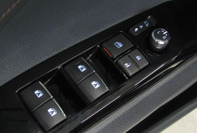 Toyota Camry VIII (XV70) с пробегом 2019 года, цена 2 940 000 рублей, 72627 км, седан, Автокод Объявления