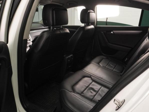 Volkswagen Passat B7 с пробегом 2011 года, цена 914 000 рублей, 183383 км, седан, Автокод Объявления