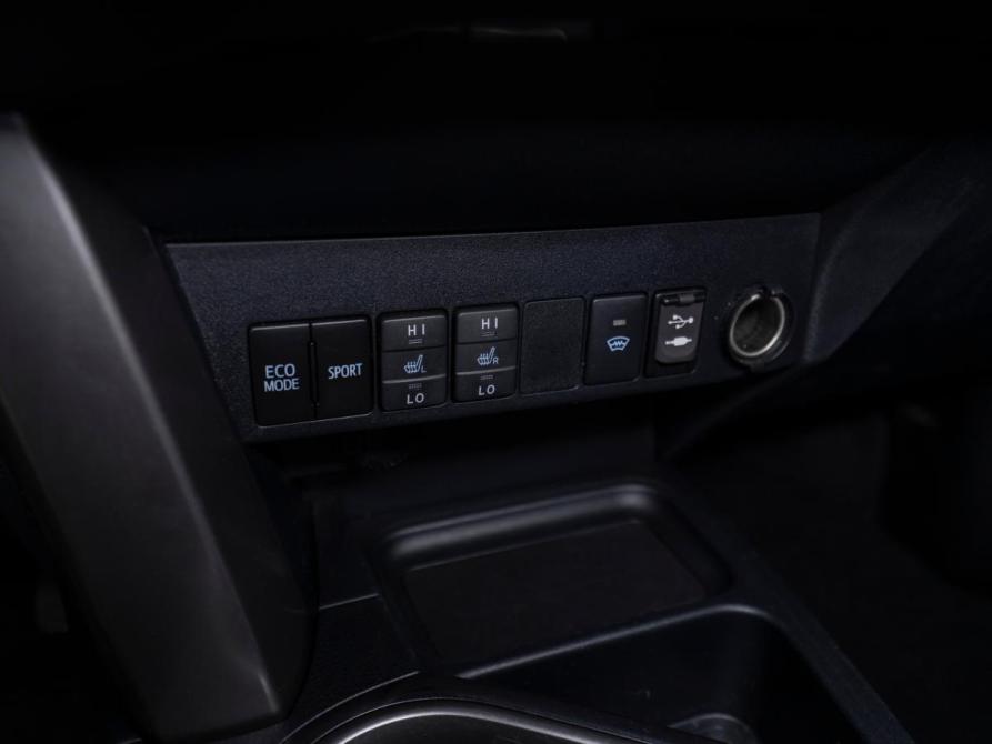 Toyota RAV4 IV (XA40) Рестайлинг Москва  - изображение 14