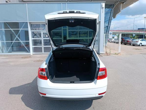 Skoda Octavia III (A7) Рестайлинг с пробегом 2020 года, цена 1 955 000 рублей, 76052 км, лифтбек, Автокод Объявления