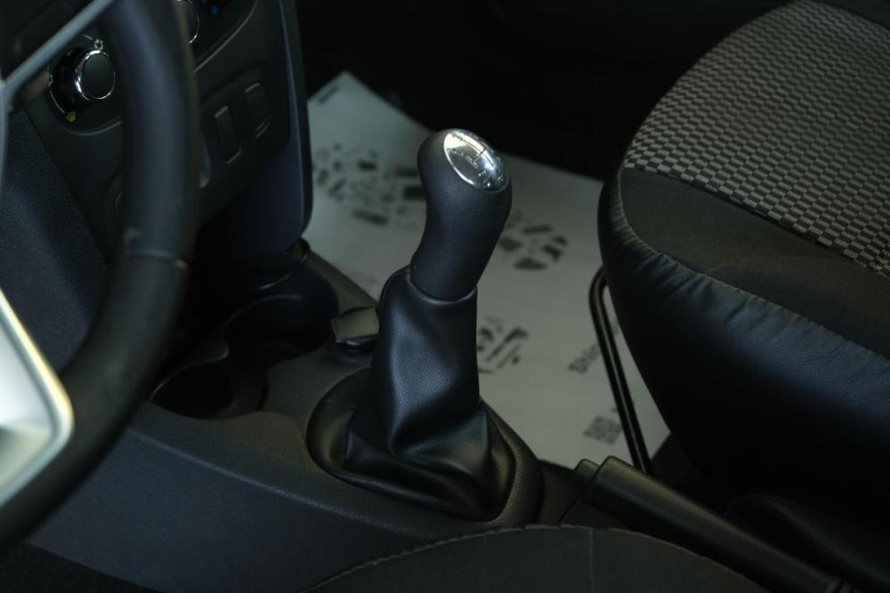 Renault Sandero II Рестайлинг Омск  - изображение 16