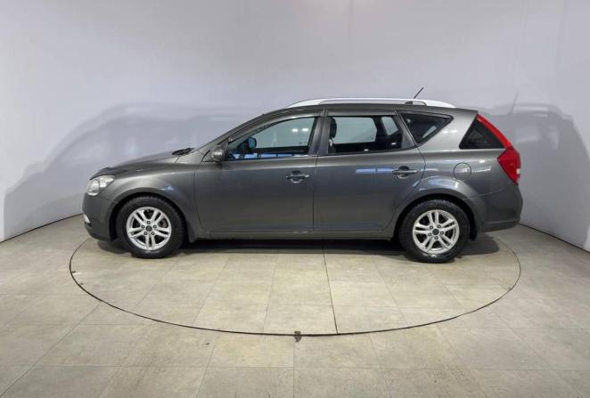 Kia Ceed I Рестайлинг с пробегом 2010 года, цена 749 000 рублей, 196418 км, универсал, Автокод Объявления