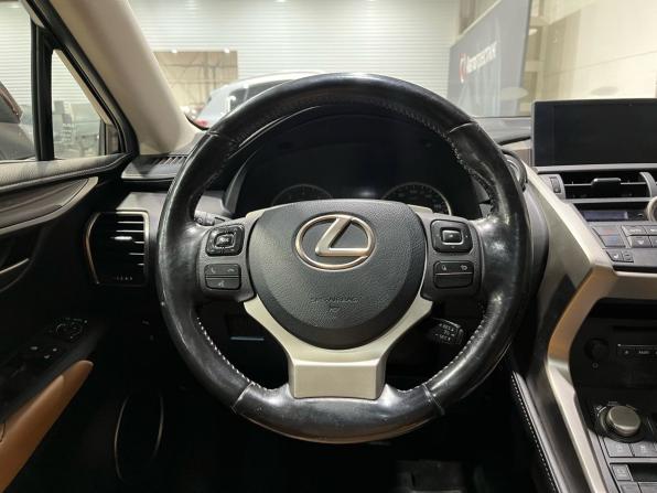 Lexus NX I с пробегом 2016 года, цена 2 530 000 рублей, 119150 км, внедорожник, Автокод Объявления