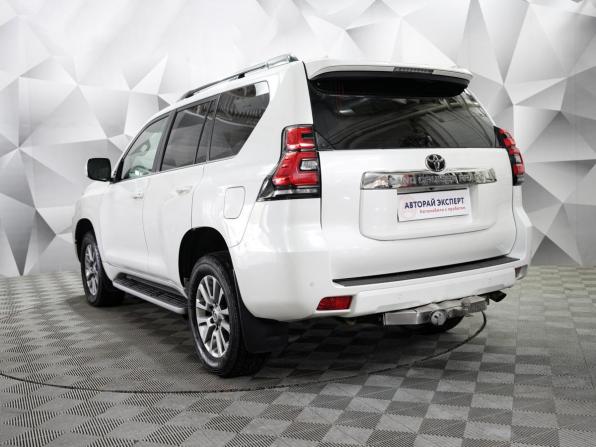 Toyota Land Cruiser Prado 150 Series Рестайлинг 2 с пробегом 2017 года, цена 4 493 000 рублей, 272885 км, внедорожник, Автокод Объявления