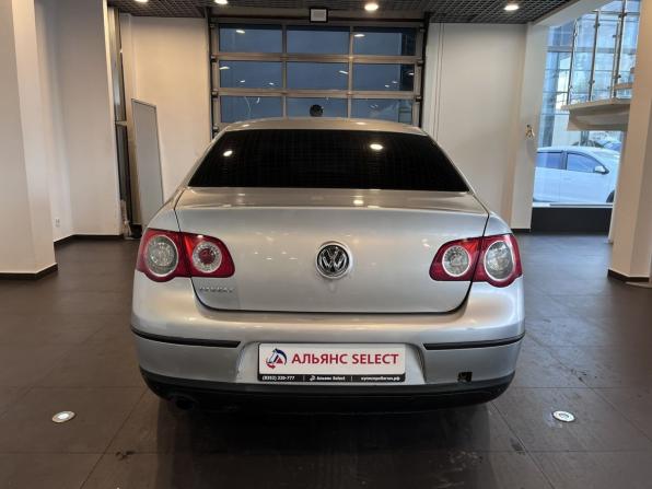 Volkswagen Passat B6 с пробегом 2007 года, цена 299 000 рублей, 327707 км, седан, Автокод Объявления