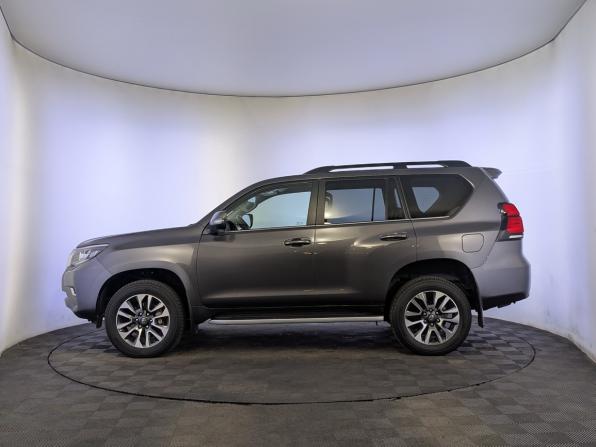 Toyota Land Cruiser Prado 150 Series Рестайлинг 3 с пробегом 2022 года, цена 7 990 000 рублей, 30746 км, внедорожник, Автокод Объявления