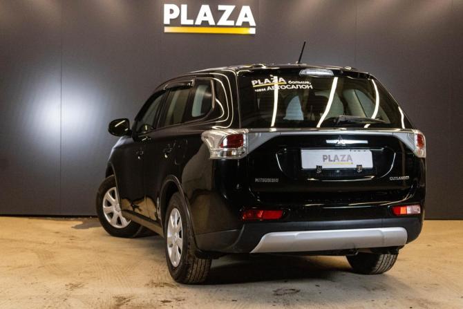 Mitsubishi Outlander III Рестайлинг с пробегом 2014 года, цена 1 499 000 рублей, 211957 км, внедорожник, Автокод Объявления